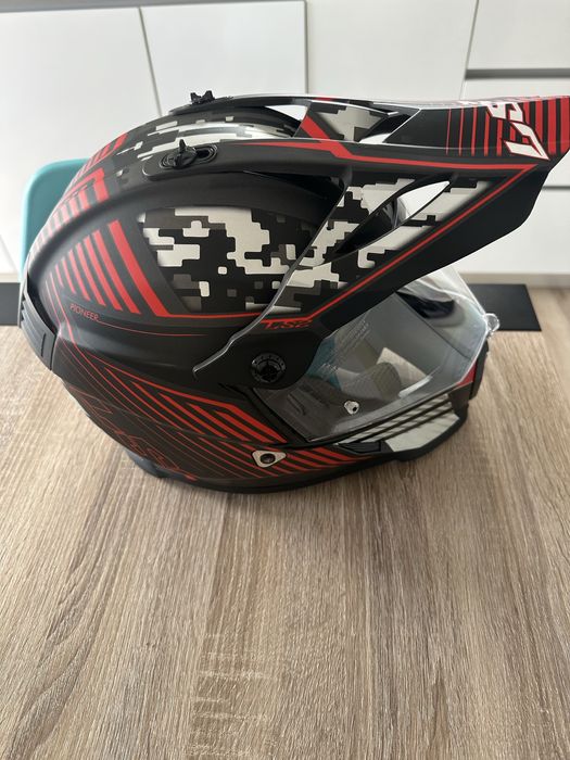 Capacete LS2 PIONEER evo