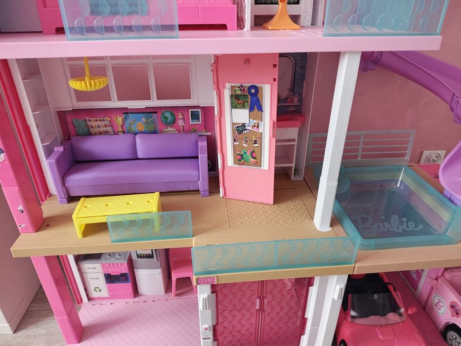 Domek Barbie Dream House