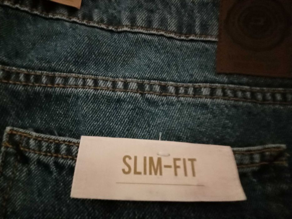 Calça tam.52,  novas com etiqueta