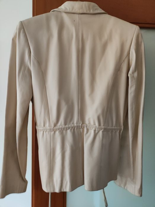 Casaco de pele verdadeira, muito fina , Tamanho S/M