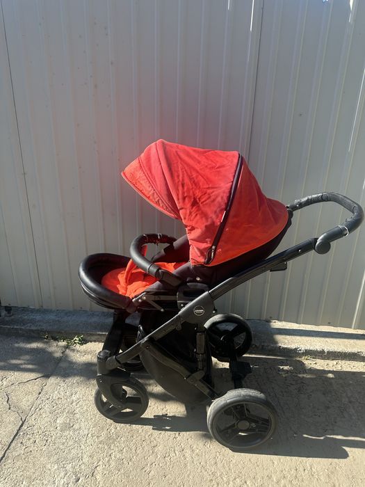 Продам коляску Junama