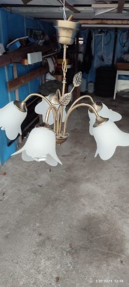 Żyrandol lampa wiszaca