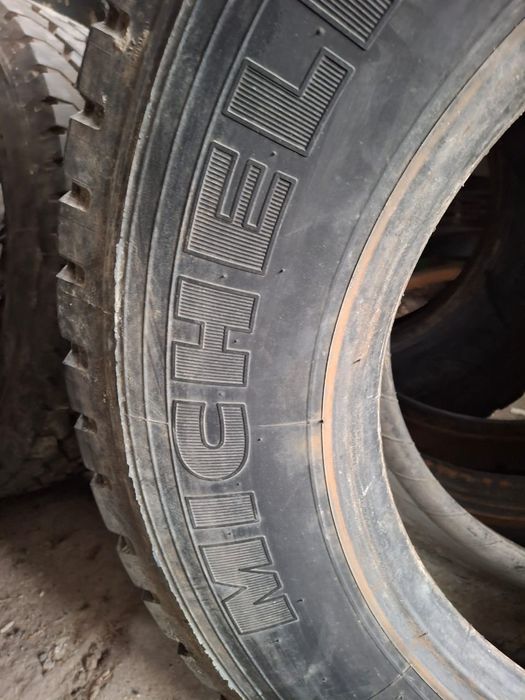 Шина Michellin 265/70 r19.5