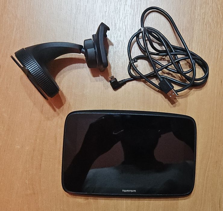 Nawigacja TomTom GO Exprert 7 ekran 7" 4yb70 kabel + uchwyt