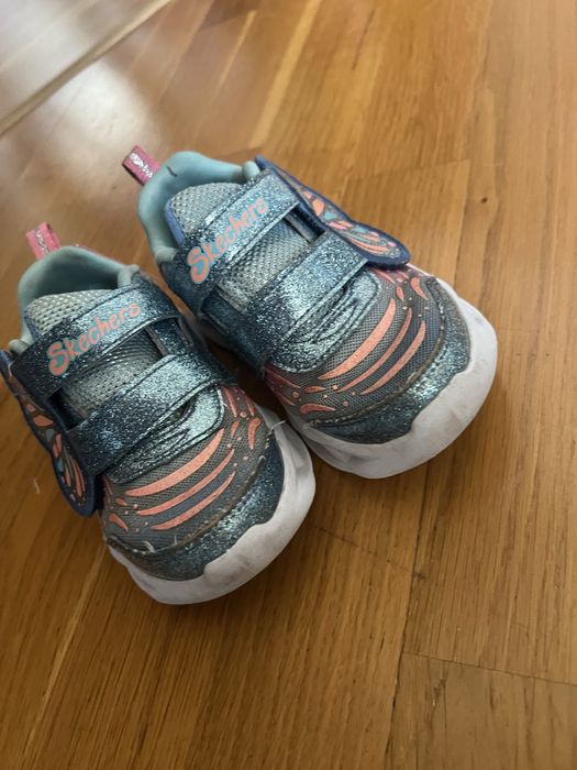 Кросівки для дівчинки 24 р.,, Skechers