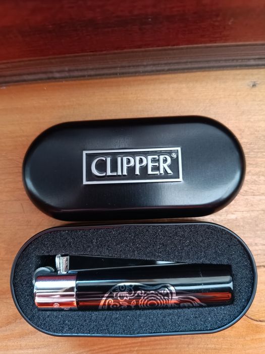 Metalowa zapalniczka clipper MEXICAN SKULLS + etui