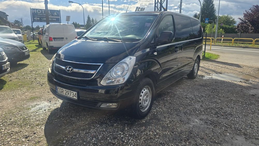Hyundai H-1
