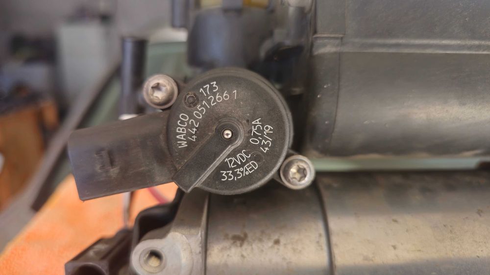Compressor Suspensão Pneumatica Mercedes E-Klass W211