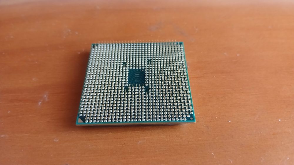 Amd  quadcore apu fm2+