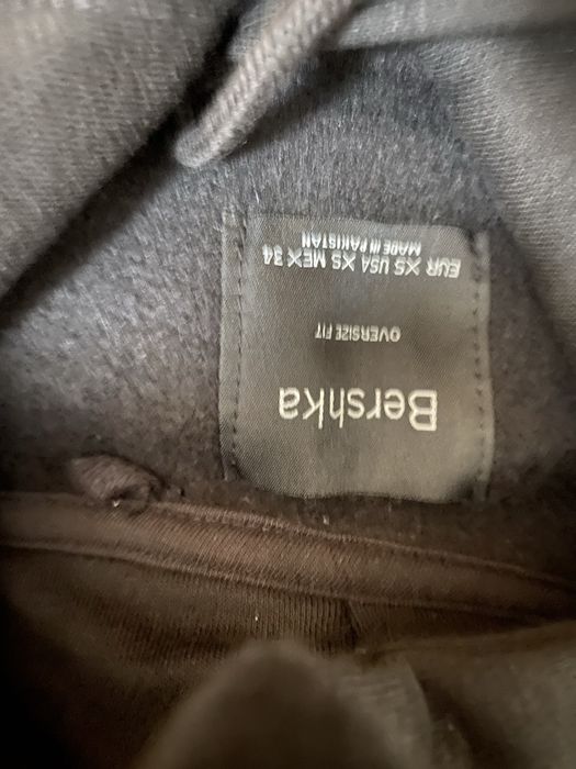 2 sweats Pull& Bear/ Berskha