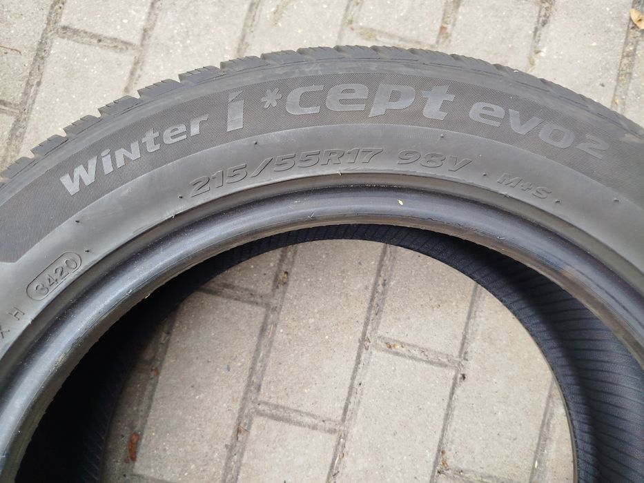 Opony zimowe 215/55 r17 Hankook 2020