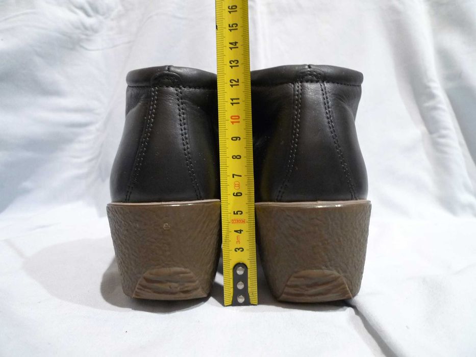 ECCO r.39/25cm Botki skórzane na koturnie
