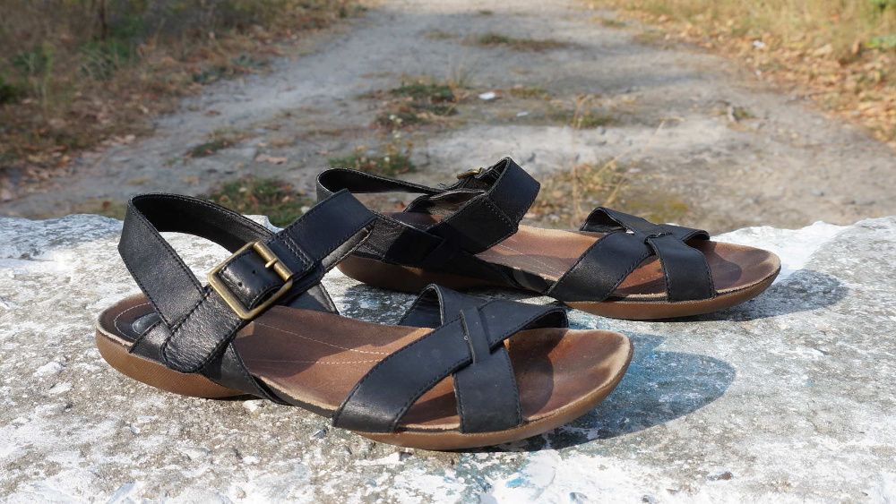 Жіночі босоніжки, сандалі Clarks