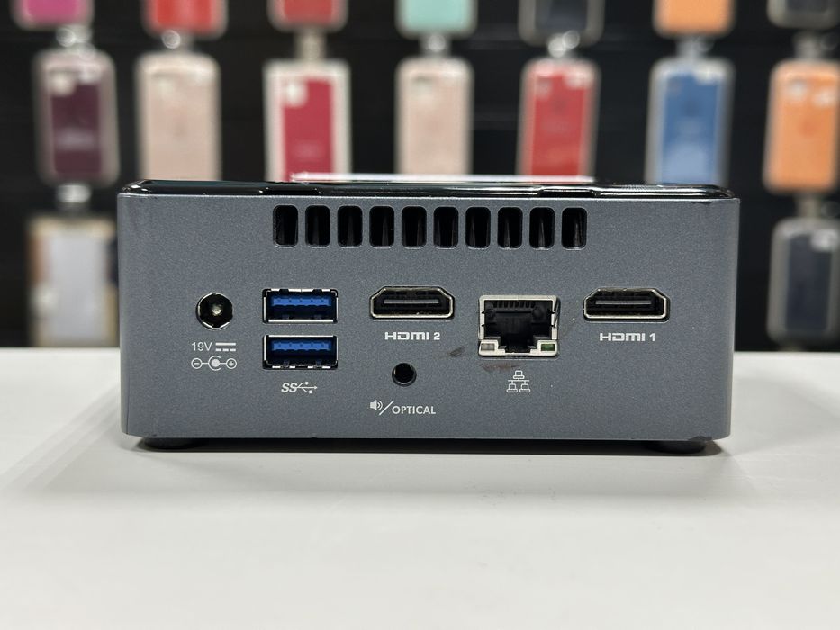 Intel Nuc J4005 8GB 256SSD
