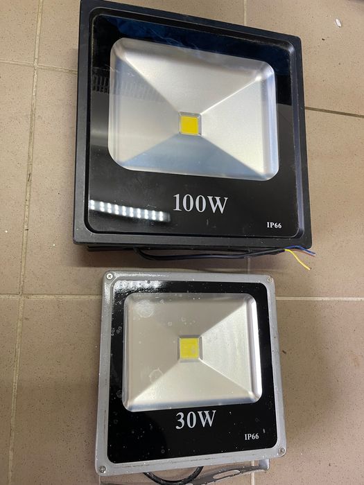 Прожектори світлодіодні 100W i 30W