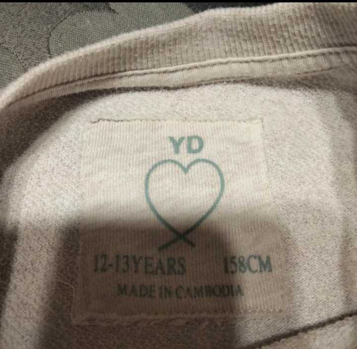 Sweatshirt em tons bege - tamanho 12/13 anos