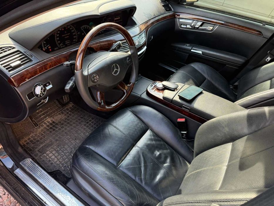 Салон W221 S-class чорна шкіра кожа Мерседес комплект салон сидіння