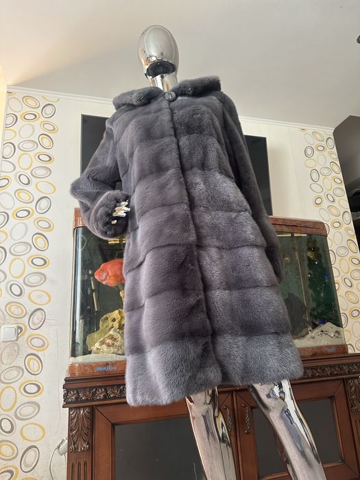 Норковая шуба трансформер Италия с капюшоном скандинавка 44-46