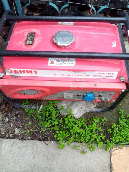 Генератор бензиновый