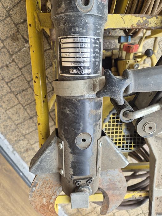 Zestaw hydrauliczny Weber-Hydraulik Rozpieracz nożyce agregat OSP
