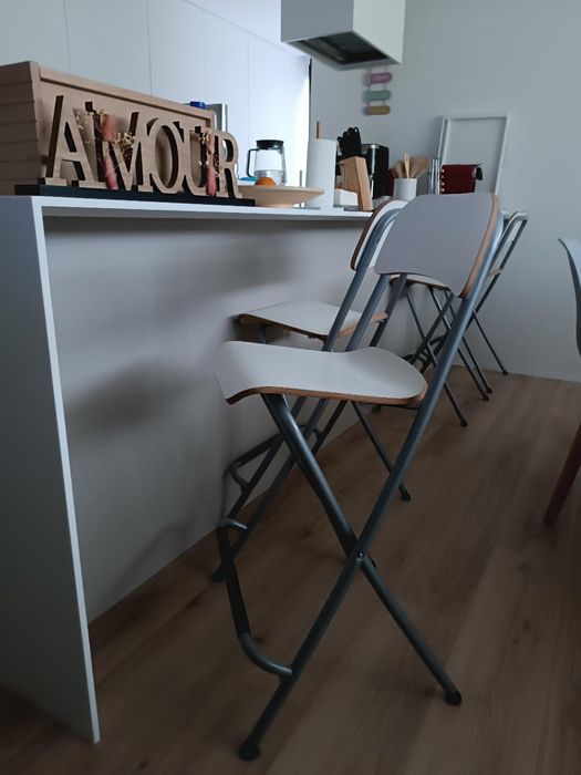 4 bancos para bancada do ikea