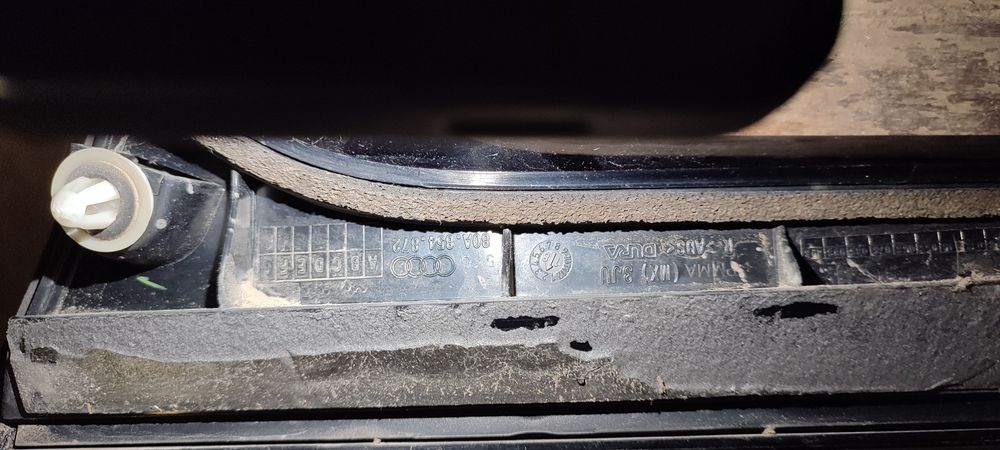 Спойлер кришки багажника audi Q5 80a