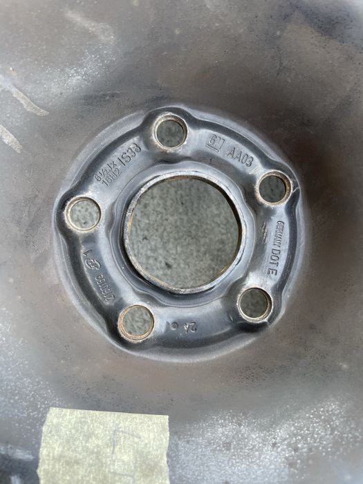 Koła opony zimowe i felgi stalowe 215/65 R16