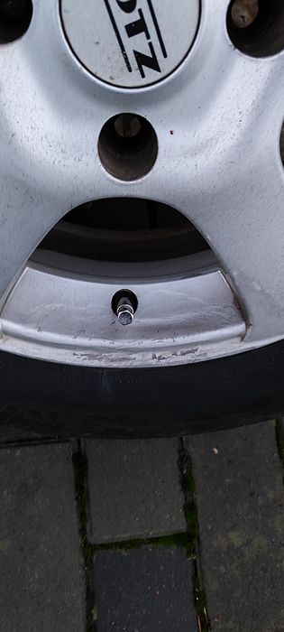 диски  15   114.3 * 4 резина 195* 60*15