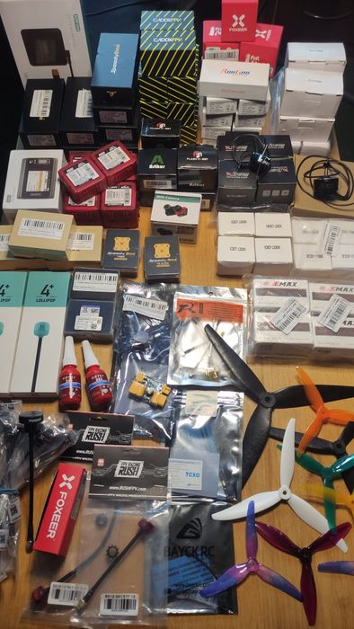 Блок.Зарядное устройство ToolkitRC M7 200W 10A .M6D.M8P Блок питания.