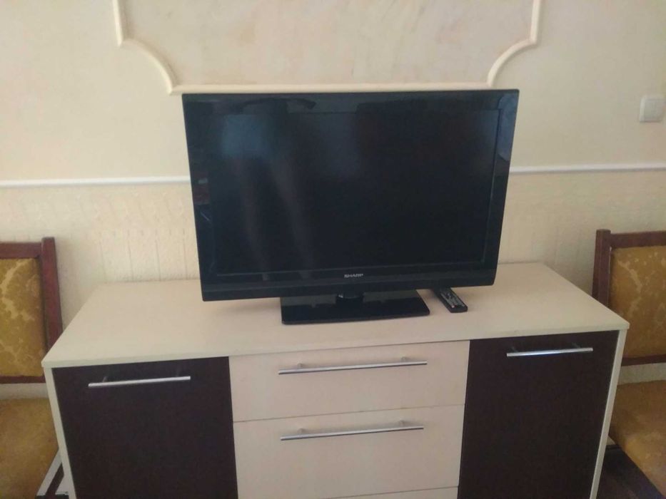 Сдам 3-х комн. квартиру в центре.