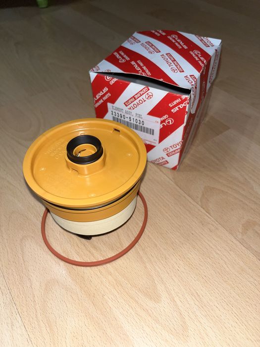 Фільтр паливний Toyota Land Cruiser 200  2020р