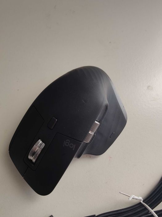 rato logitech mxmaster 3