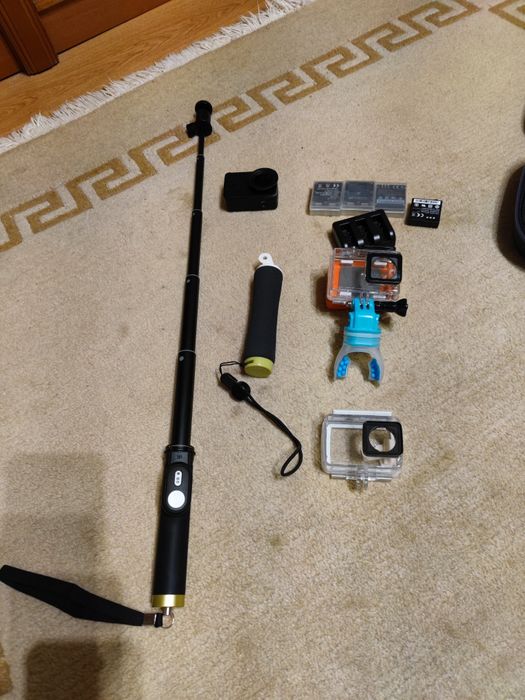 Action Camera Xiaomi YI 4k+ e YI Action Gimbal