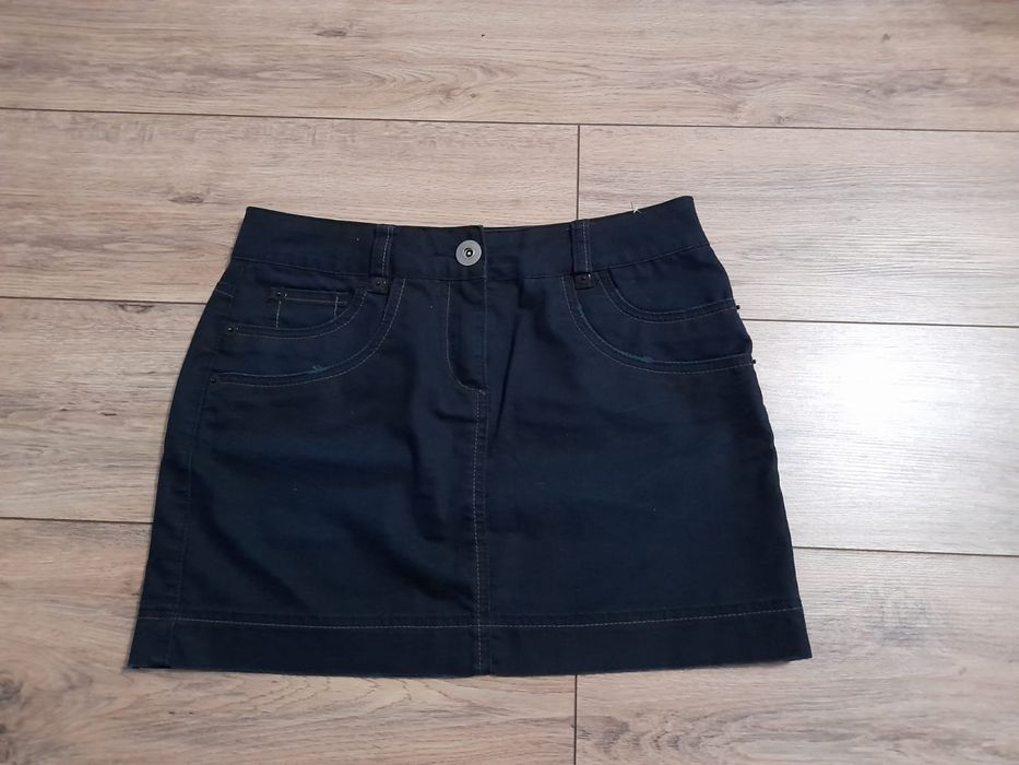 Krótka spódnica  jeansowa rozm.M.
