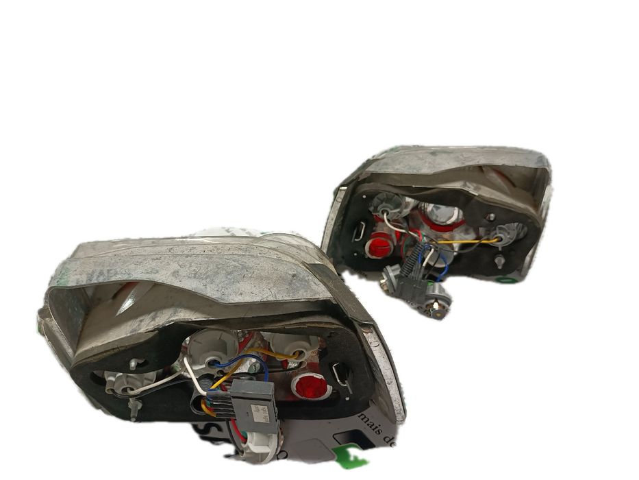 Farolim esquerdo SEAT Ibiza II (6K1)