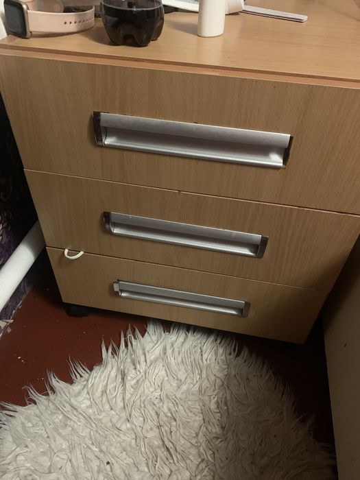 Тумба прикроватная