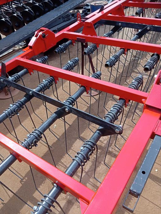 Борона пружинна в наявності, штригельна

БОРОНА ЗУБО ПРУЖИННА БЗП 9м