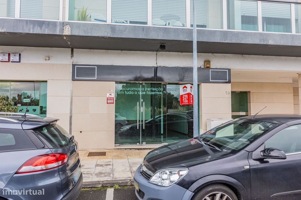 Escritório - Zona Premium Ponta Delgada