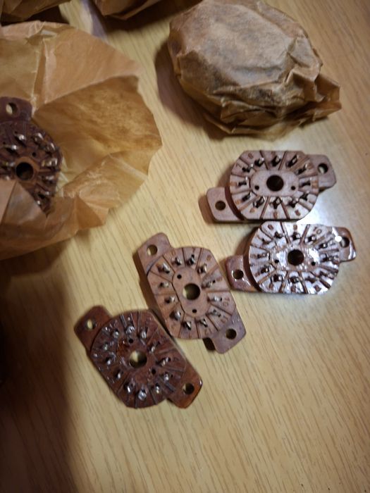 Nowa Podstawka NIXIE IN-12, IN-15, IW-22. NOS