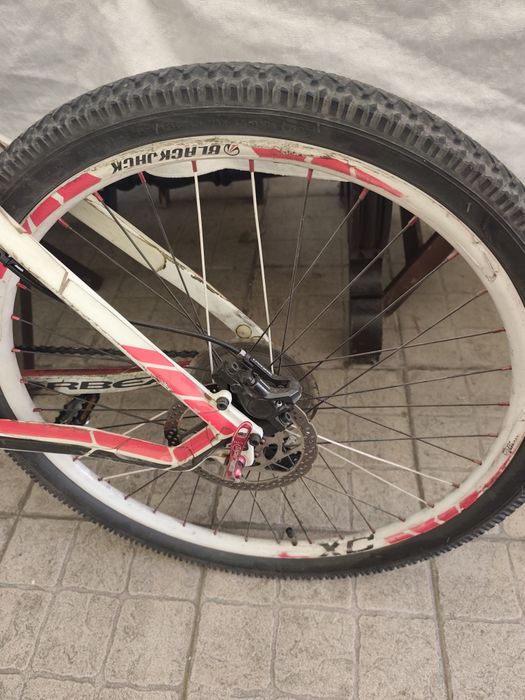Vendo bicicleta BTT