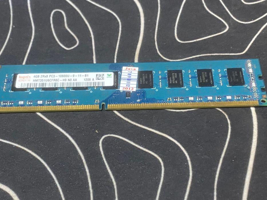 Оперативна память 4гб