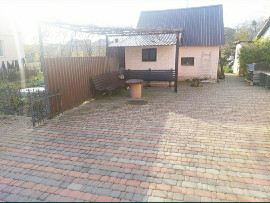 комната в ч/доме без хозяев, можно двоим, Борщаговка, м. Академгородок