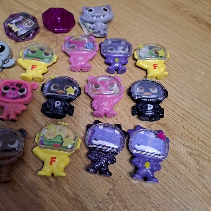Figurki Milka secret box / zestaw 19 figurek