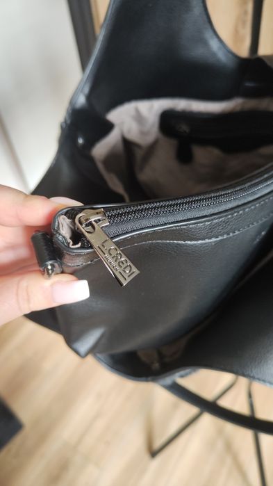 Torebka z futerkiem L.Credi