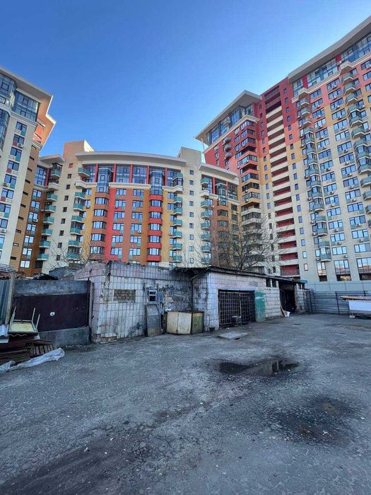 Продам ділянку з проектом під комерцію. м. Київ.