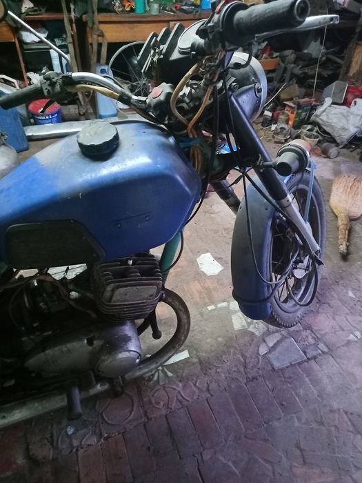 Продам мотоцикл Иж ціна договірна