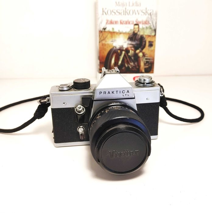 Srebrna lustrzanka analogowa PRAKTICA LTL szerokokątny REXTAR 2,8/28mm