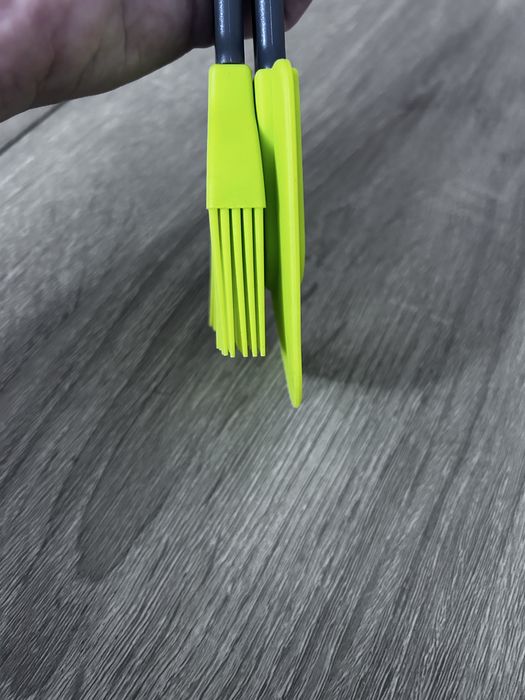 Kitchen Set: Brush and Scraper435807299663319043