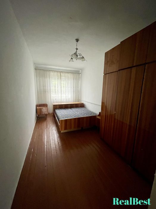 Продаж / Квартира / Заводська, Оженін