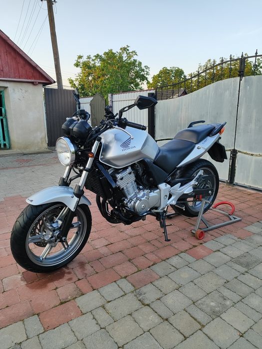 Honda cbf 500  2004 року